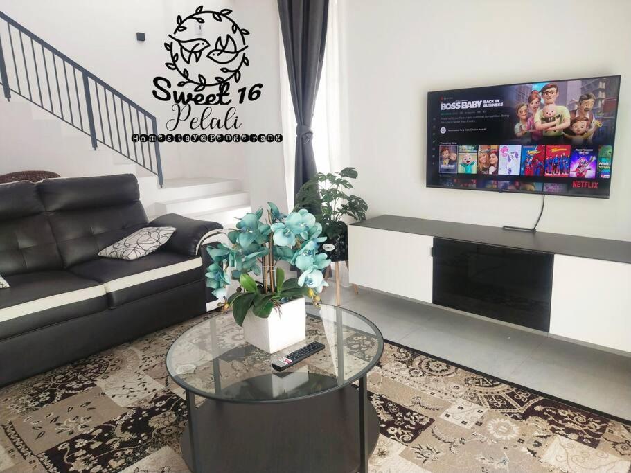 Sweet 16 Pelali Homestay ペンゲラン エクステリア 写真