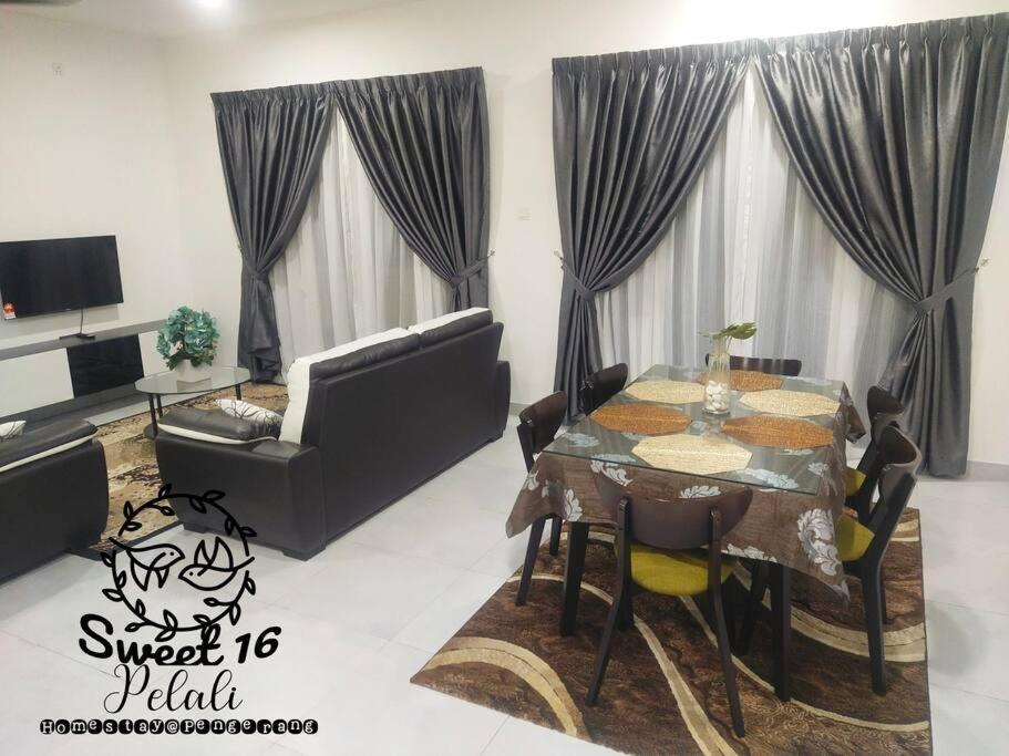 Sweet 16 Pelali Homestay ペンゲラン エクステリア 写真