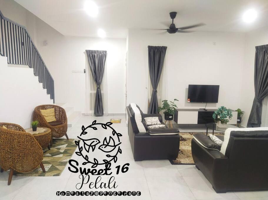 Sweet 16 Pelali Homestay ペンゲラン エクステリア 写真